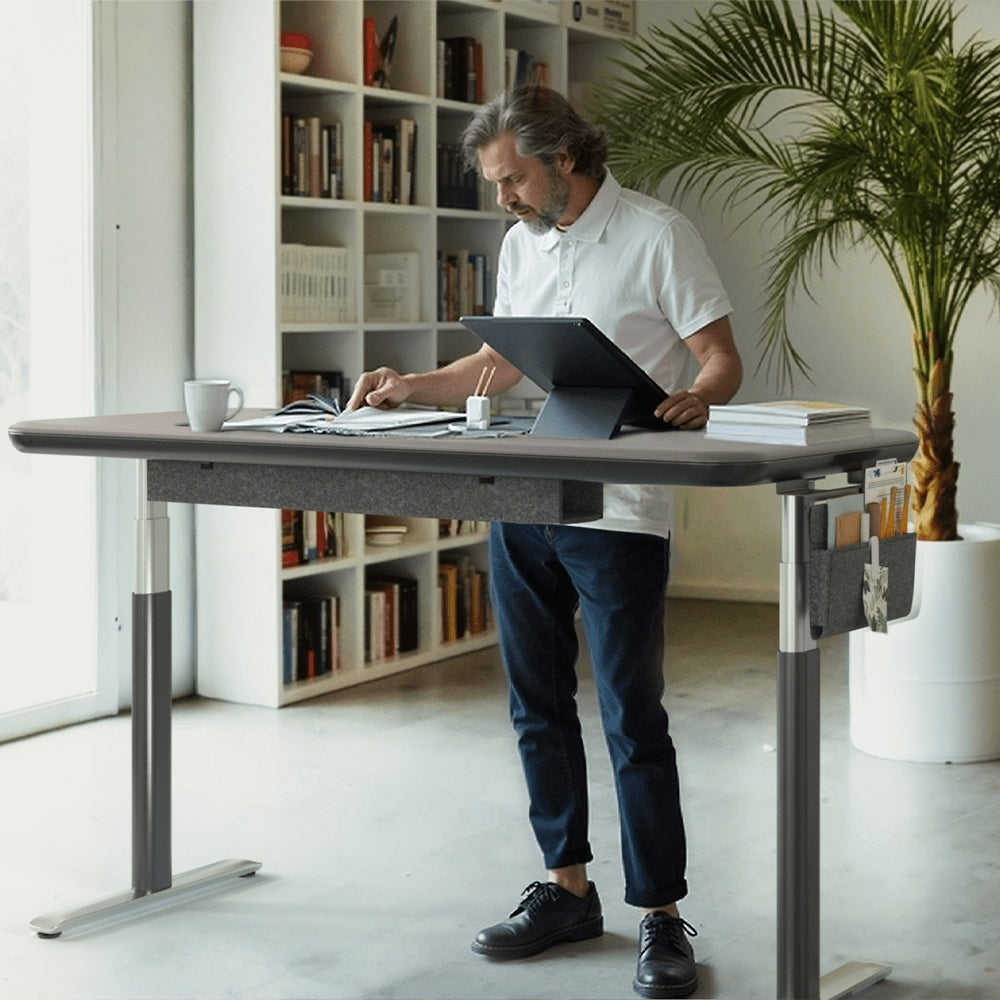 The Ergonomic Desk: Refined Productivity, Seamless Well-being